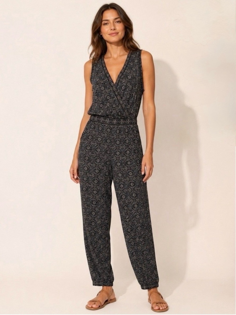 Sleeveless V-Neck Black Patterned Jumpsuit